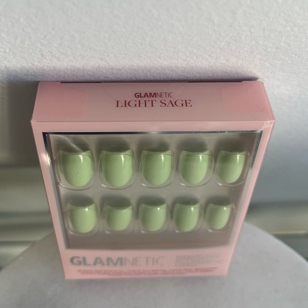 2 for $24 - Glamnetic Press On Nails - Light Sage - Picture 4 of 5